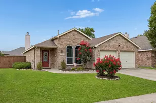 1300 Stanford Ln, Celina, TX 75009 - Photo 3