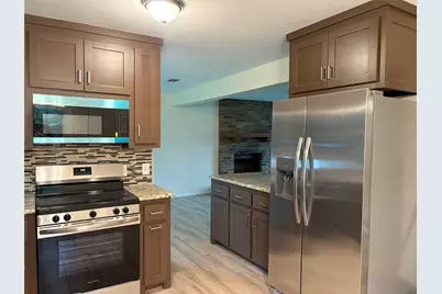 107 Iberis Court, Arlington, TX 76018 - Photo 7