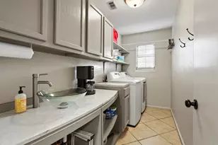 3785 Crown Shore Dr, Dallas, TX 75244 - Photo 15