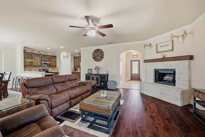 714 Mary Lee Lane, Collinsville, TX 76233 - Photo 9