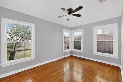 4715 Cowan Avenue, Dallas, TX 75209 - Photo 7