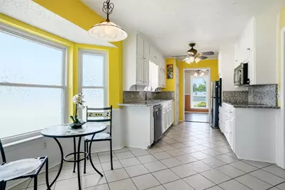 853 Spring Lake Drive, Bedford, TX 76021 - Photo 5