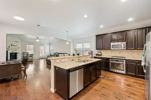 3405 Canyon Lake Dr, Little Elm, TX 75068 - Photo 7