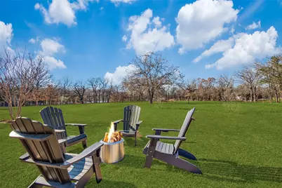 4920 Glen Oaks Circle, Aubrey, TX 76227 - Photo 11