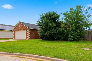 6217 Duchess Ave, Abilene, TX 79606 - Photo 3