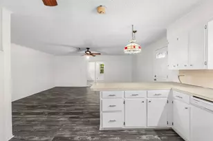815 N Wright Ave, Kerens, TX 75144 - Photo 11