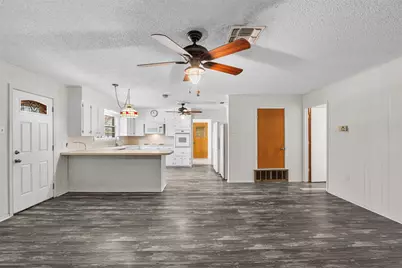 815 N Wright Avenue, Kerens, TX 75144 - Photo 15