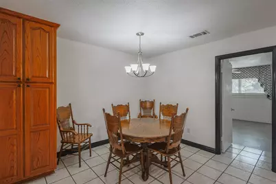 733 Thersa Drive, River Oaks, TX 76114 - Photo 9