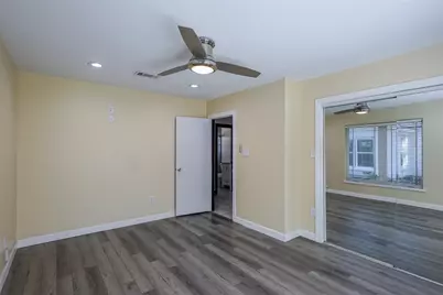 733 Thersa Drive, River Oaks, TX 76114 - Photo 21