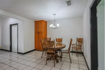 733 Thersa Drive, River Oaks, TX 76114 - Photo 11