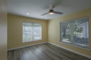 733 Thersa Dr, River Oaks, TX 76114 - Photo 17
