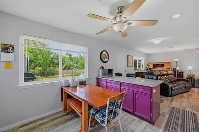 111 E Pecan Street, Gunter, TX 75058 - Photo 9