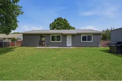 111 E Pecan Street, Gunter, TX 75058 - Photo 17