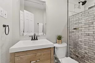 805 Buena Vista Dr, Arlington, TX 76010 - Photo 27