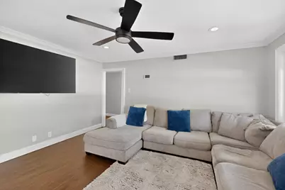 805 Buena Vista Drive, Arlington, TX 76010 - Photo 9