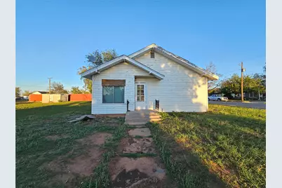 1211 Campbell Street, Sweetwater, TX 79556 - Photo 1