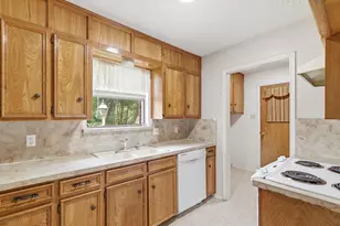 707 S Ammerman Ave, Eastland, TX 76448 - Photo 31
