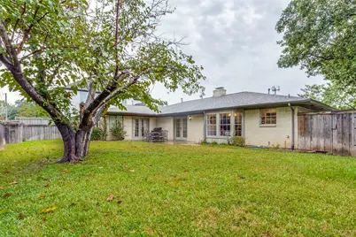 7136 Lyre Lane, Dallas, TX 75214 - Photo 25