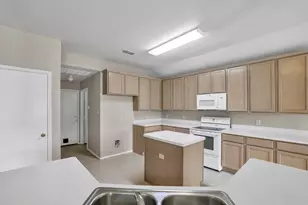 9641 Olivia Dr, Fort Worth, TX 76108 - Photo 11