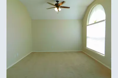 8313 Montecito Drive, Denton, TX 76210 - Photo 5