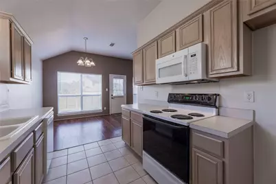 7506 Normandy Road, Rowlett, TX 75089 - Photo 11