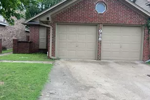 938 Gable Ave, Duncanville, TX 75137 - Photo 1