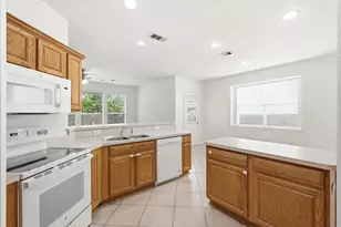 2809 Bull Shoals Dr, Fort Worth, TX 76131 - Photo 13