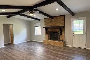 132 Crockett Ln, Hewitt, TX 76643 - Photo 3