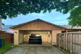 2929 Winterberry Dr, Carrollton, TX 75007 - Photo 11