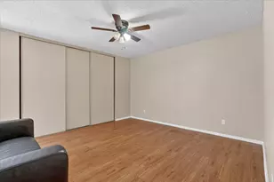 4641 Country Creek Dr, Dallas, TX 75236 - Photo 15