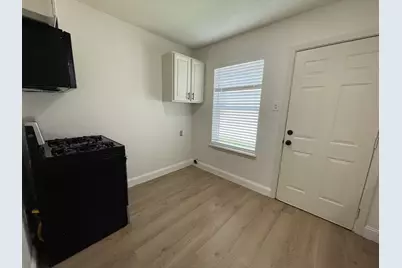 204 Hosack Street, Arlington, TX 76010 - Photo 5