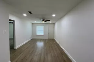 204 Hosack St, Arlington, TX 76010 - Photo 3