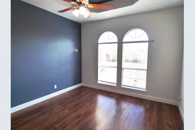 3905 Valez Drive, Carrollton, TX 75007 - Photo 13