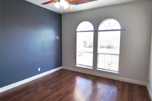 3905 Valez Dr, Carrollton, TX 75007 - Photo 13