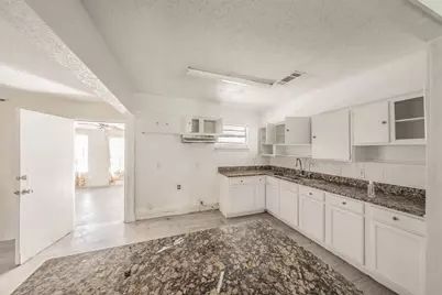 312 N Sam Houston Road, Mesquite, TX 75149 - Photo 5