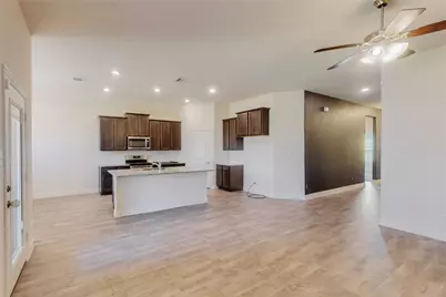 11029 Klondike Lane, Aubrey, TX 76227 - Photo 9