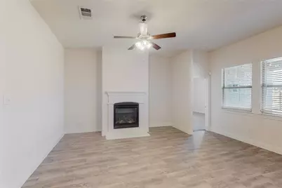11029 Klondike Lane, Aubrey, TX 76227 - Photo 11