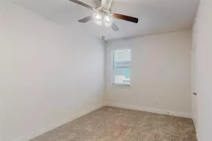 11029 Klondike Ln, Aubrey, TX 76227 - Photo 33