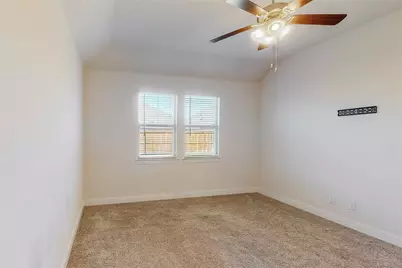 11029 Klondike Lane, Aubrey, TX 76227 - Photo 19