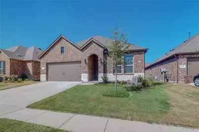 11029 Klondike Lane, Aubrey, TX 76227 - Photo 3