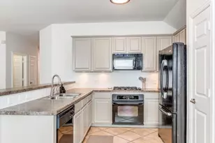 8421 Green Ash Dr, McKinney, TX 75071 - Photo 5
