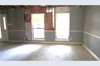 608 Valley Mills Drive, Arlington, TX 76018 - Photo 17