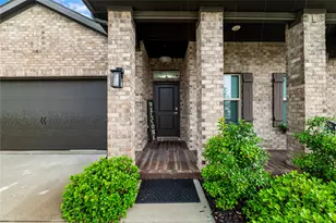 8913 Timber Gulch Cir, Fort Worth, TX 76179 - Photo 5