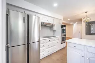 10538 Barrywood Dr, Dallas, TX 75230 - Photo 5