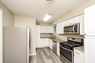 1905 Houghton Rd, Dallas, TX 75217 - Photo 9