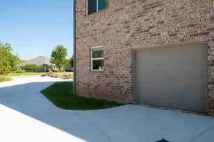 6506 Park Pl Dr, Richland Hills, TX 76118 - Photo 3