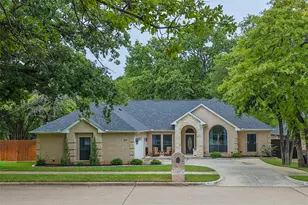 1805 Spinnaker Ln, Azle, TX 76020 - Photo 7