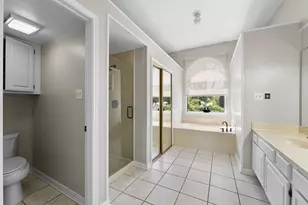 4138 Mapleridge Dr, Grapevine, TX 76051 - Photo 27