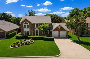 4138 Mapleridge Dr, Grapevine, TX 76051 - Photo 3