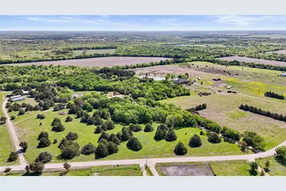 821 Ewing Road, Ferris, TX 75125 - Photo 1